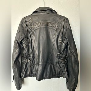 Women’s Harley Davidson motorcycle riding leather jacket